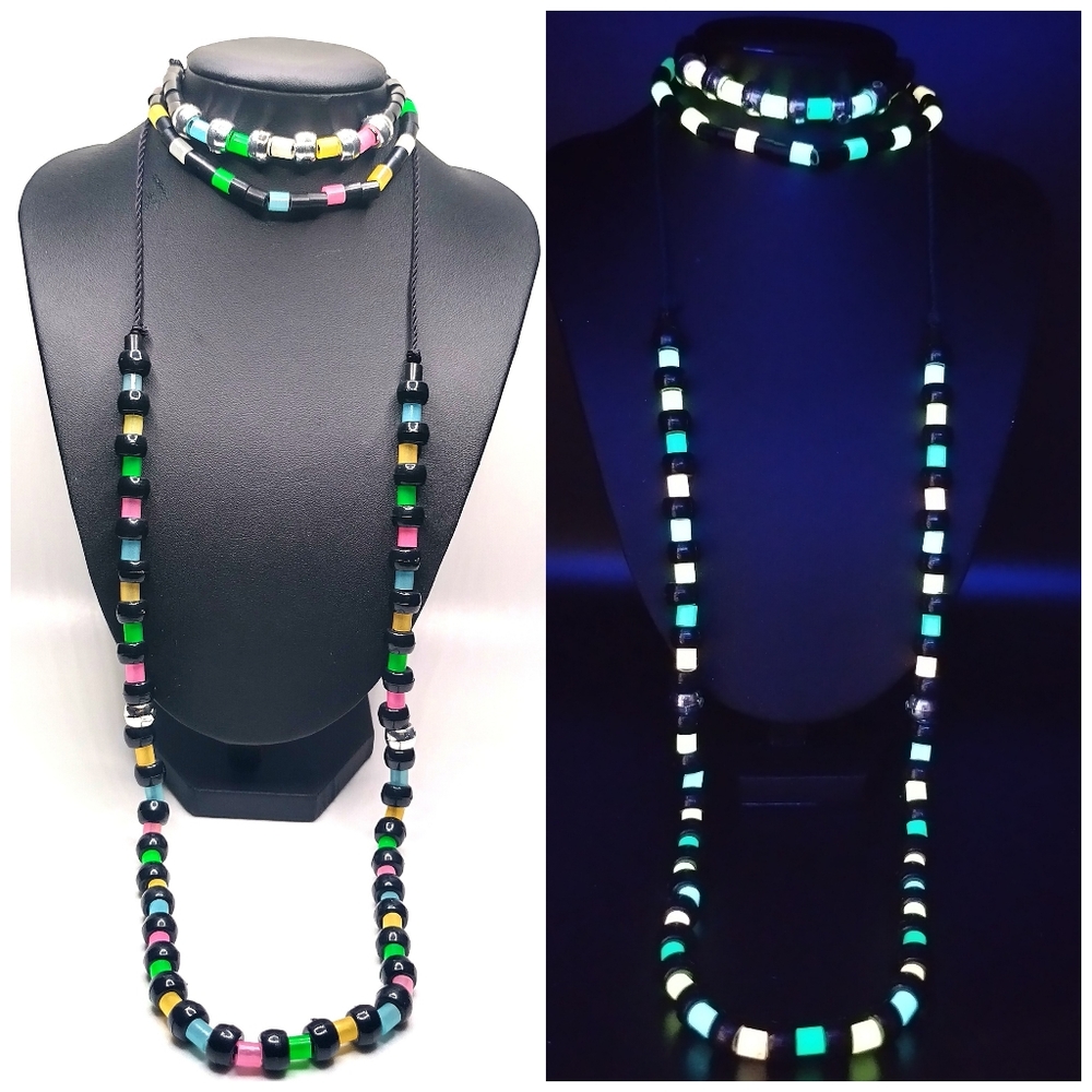 GLOW NECKLACE